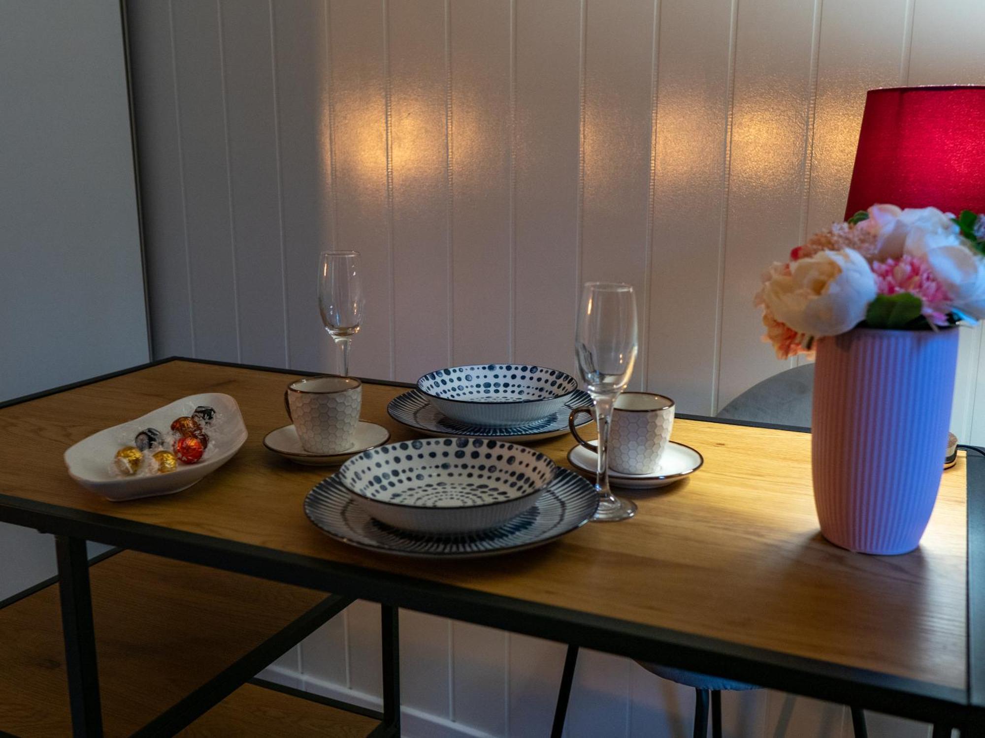 Apartament Classic Comfort Aleja Nmp 8 - Free Parking Czestochowa Bagian luar foto