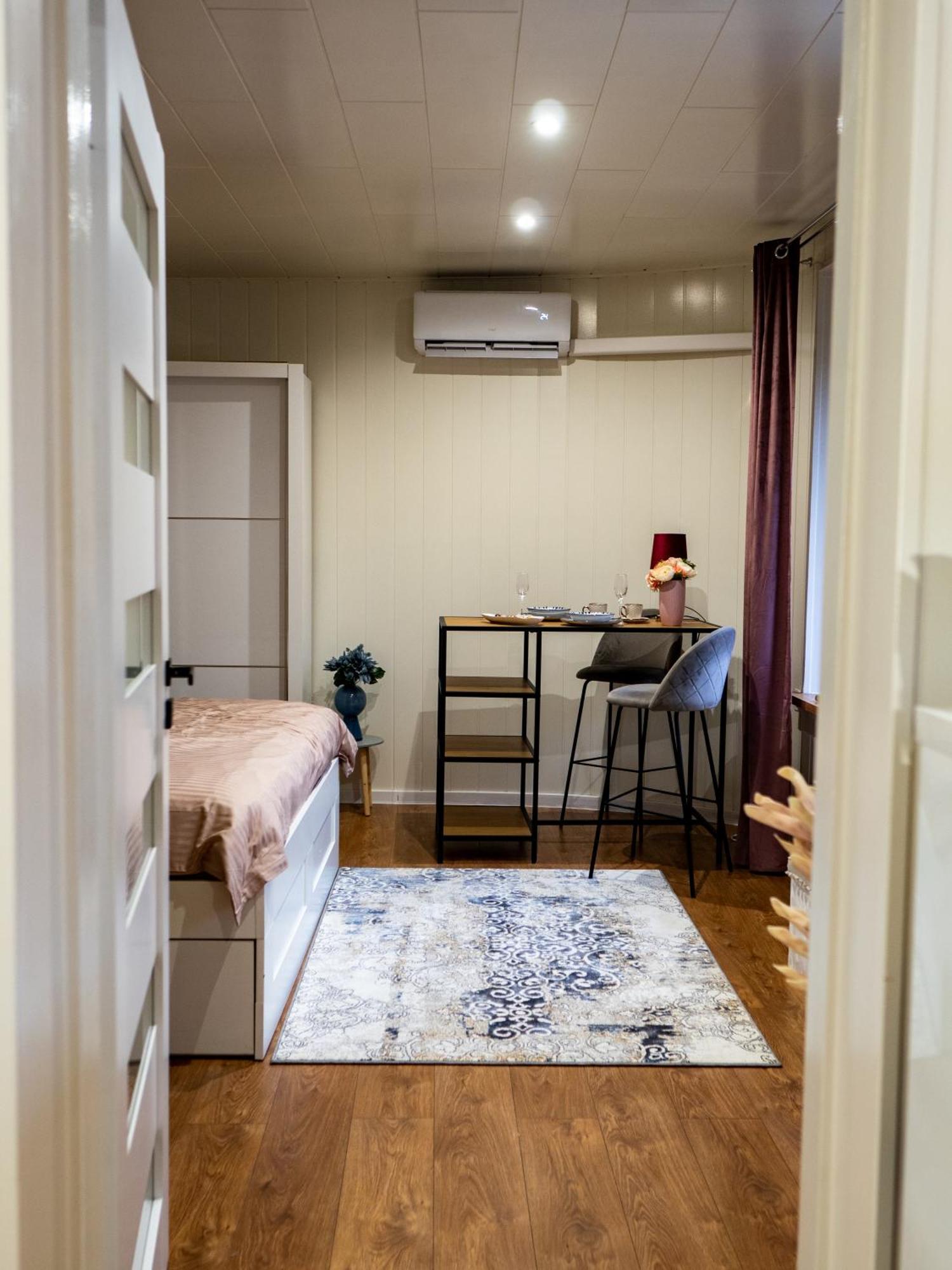 Apartament Classic Comfort Aleja Nmp 8 - Free Parking Czestochowa Bagian luar foto